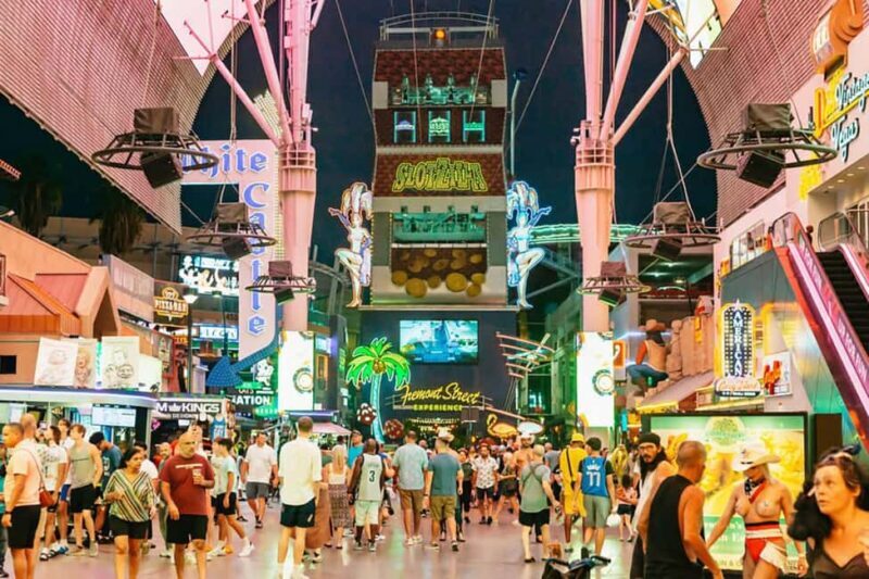 Vegas Explorer: Hop-On Hop-Off Adventure at Your Own Pace - A Detailed Look at the Vegas Explorer Tour