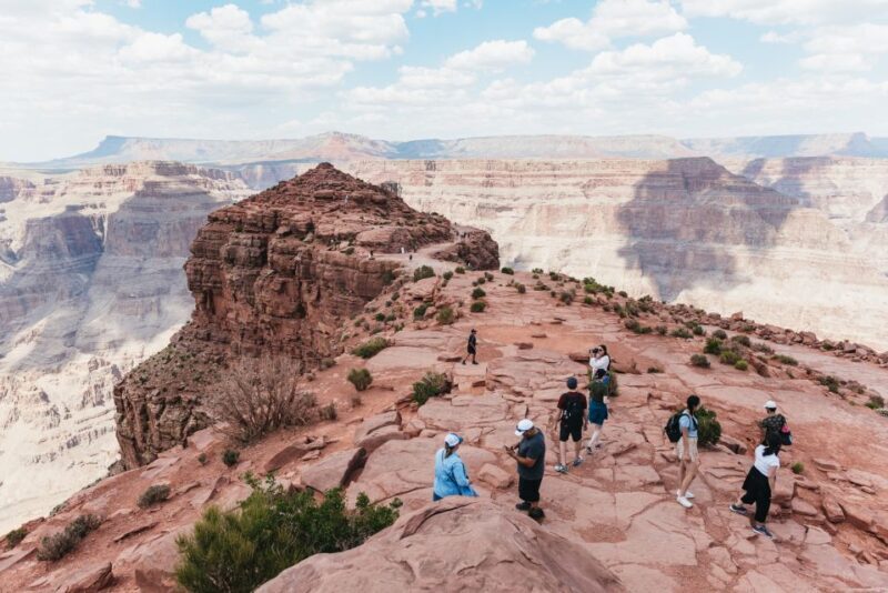 Vegas: Grand Canyon, Hoover Dam, Skywalk Option, & Two Meals - FAQ