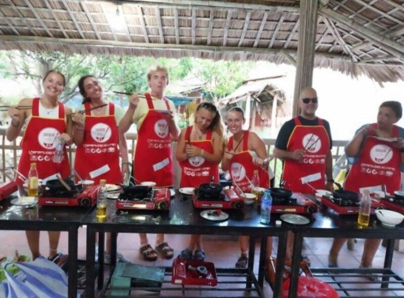 Vegetarian Cooking Class with Local Family in Hoi An - Authenticity and Traveler Feedback