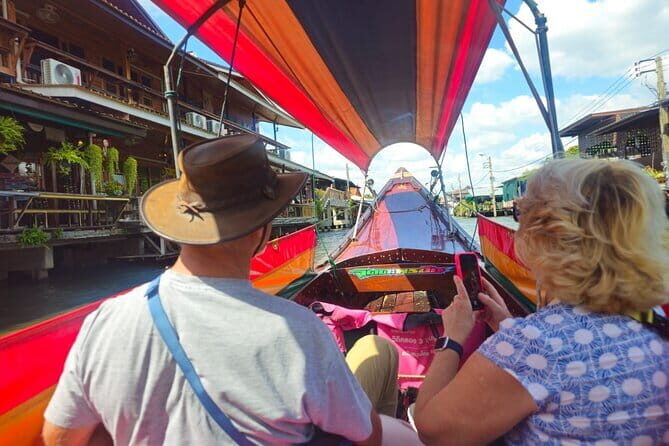 Vela Dinner Buffet Cruise with Bangkok Night Views and Shows - Practical Tips for Travelers
