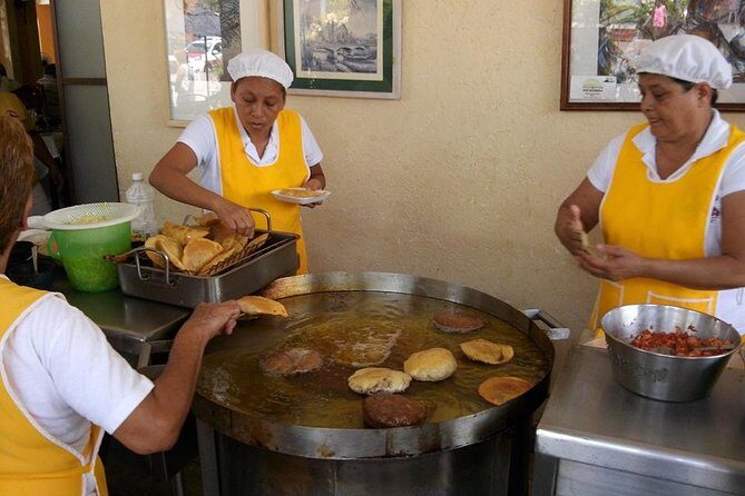 Veracruz and Boca del Rio Food Tour with Mangroves Boat Trip - Introduction