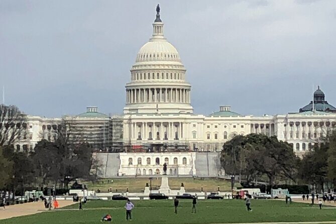Veterans Memorial Tour: Honoring Service & Sacrifice (Private) - A Detailed Look at the Veterans Memorial Tour