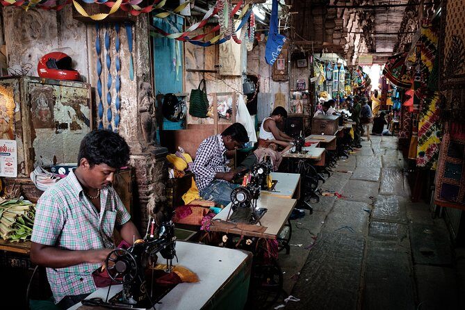 Vibrant Markets of Madurai(2 Hours Guided Walking Tour) - Key Points