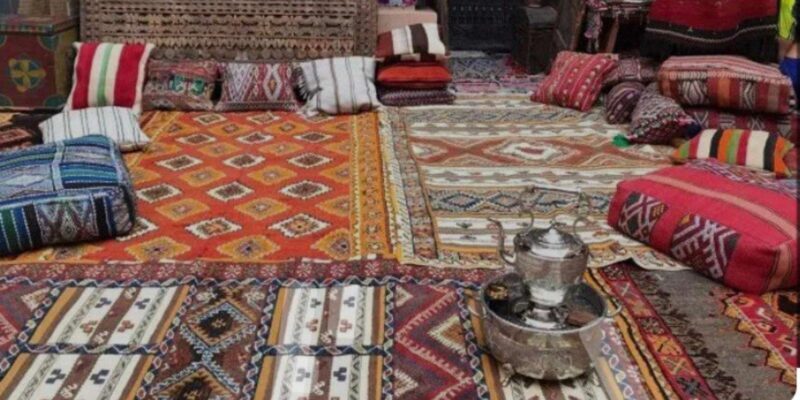 Vibrant Voyages: Explore the Colorful Souks of Casablanca! - Key Points