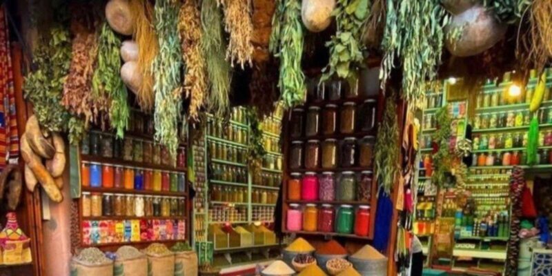 Vibrant Voyages: Explore the Colorful Souks of Casablanca! - FAQ