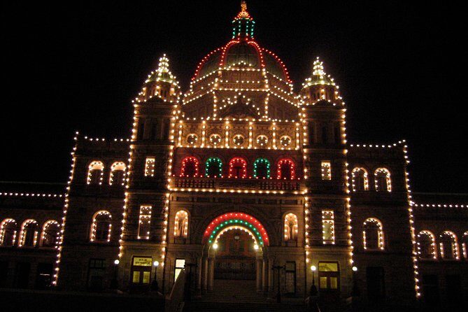 Victoria and Butchart Gardens Christmas Tour - The Sum Up