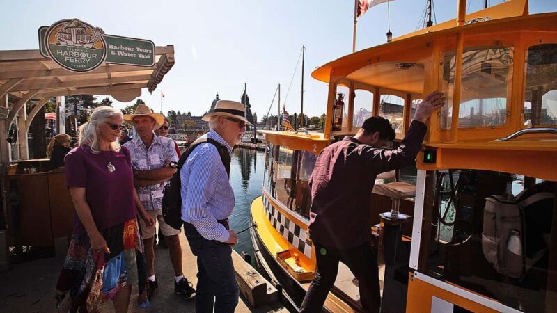 Victoria Bites and Sights Tour with Food, Drinks and Ferry - Key Points