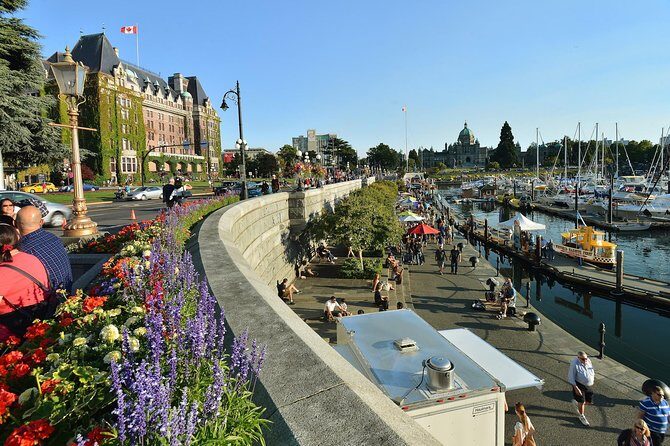 Victoria & Butchart Gardens Tour with Ferry from Vancouver - FAQs