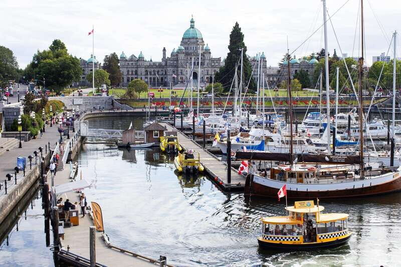 Victoria: City Highlights and Butchart Gardens Tour - Authentic Perspectives from Travelers