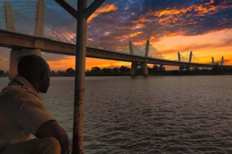 Victoria Falls: Chobe and Quadripoint Day Trip with Lunch - Key Points
