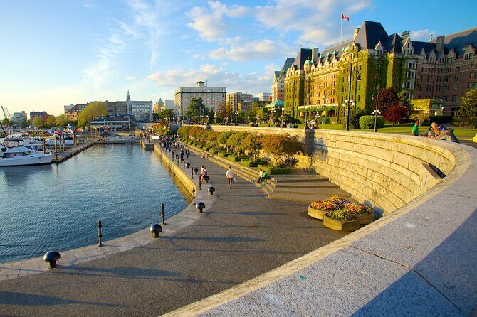 Victoria Harbour: a Smartphone Audio Walking Tour - Authenticity & Local Flavor