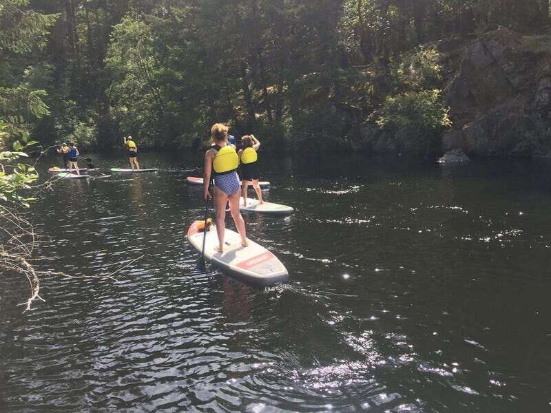 Victoria: Intro to Stand Up Paddle Boarding at Thetis Lake - An Overview of the SUP Experience at Thetis Lake