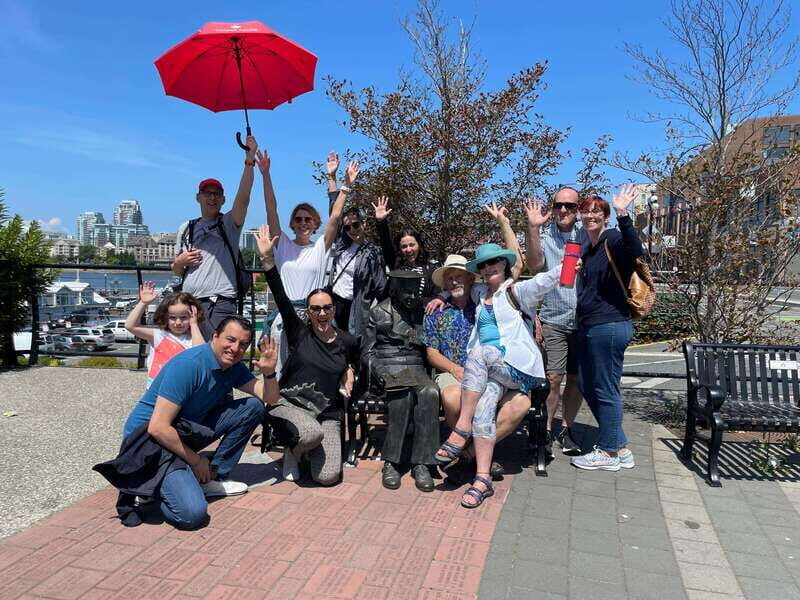Victoria: Tips-Based City Highlights Walking Tour | 2.5-Hour - Practical Details and What to Bring