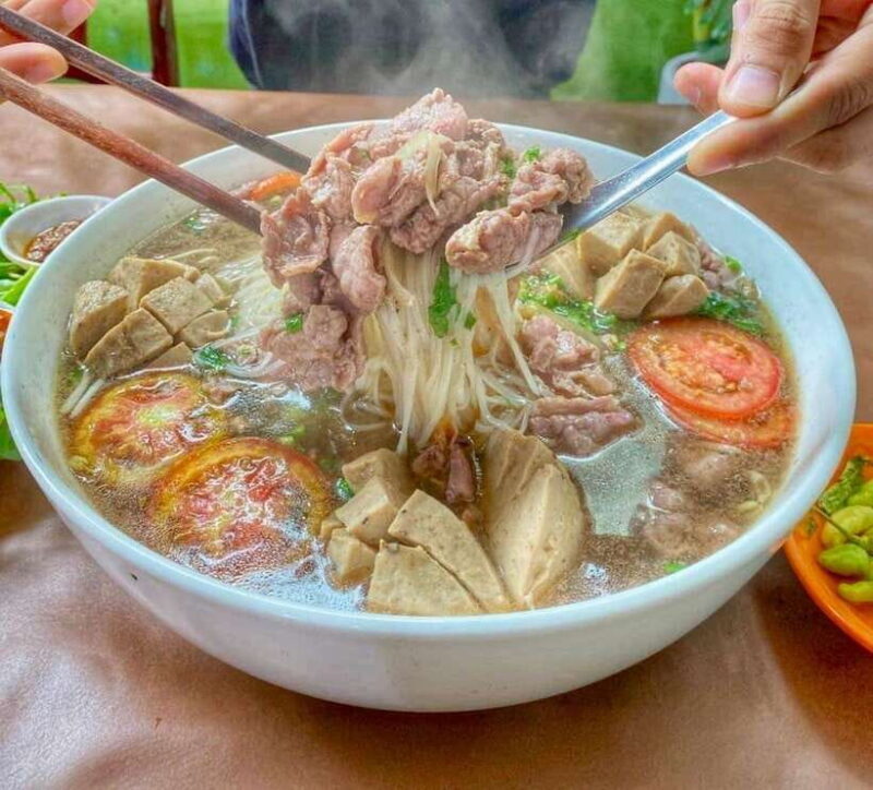 Vientiane classic Food tour ( Included Food ) - A Closer Look at the Vientiane Classic Food Tour