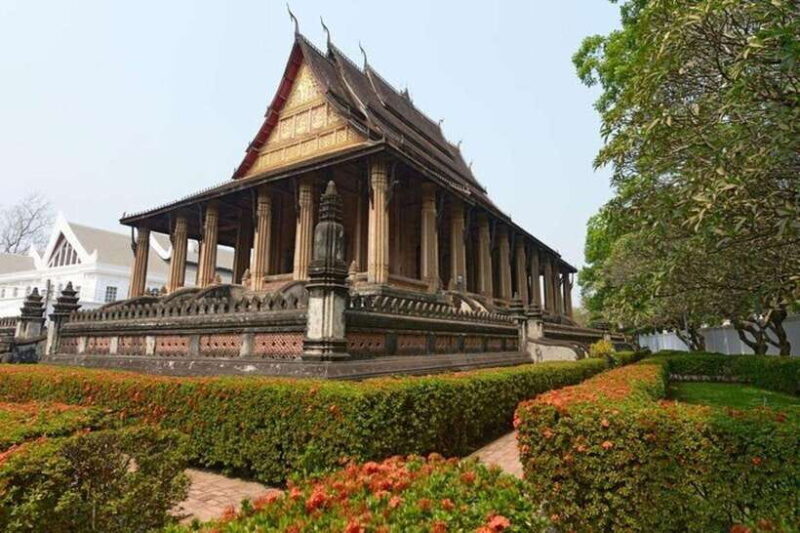 Vientiane : Private Custom Tour with a Local Guide - Why a Private, Custom Tour Can Elevate Your Vientiane Visit