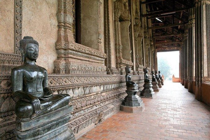 Vientiane Private Full-Day Tour with Buddha Park and Lunch - Analyzing the Value