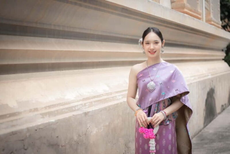 Vientiane: Traditional Lao Dress Rental and Photo Session - What Makes This Experience Stand Out