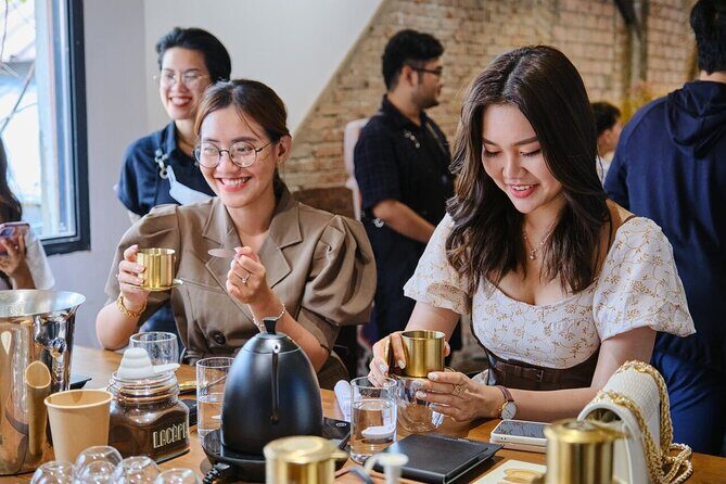 Vietnamese Coffee & Culture Exploration in H Chí Minh City - Key Points