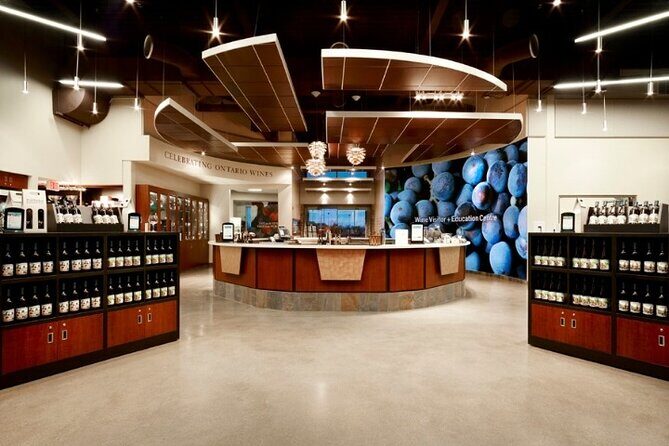 Vino Voyage Niagara Wine Country Bus Tour - Transportation and Group Size