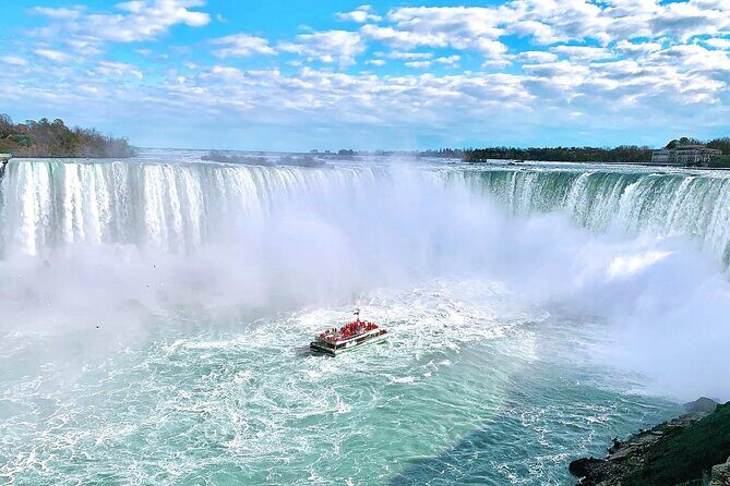 VIP "Adult Only" Tour Package includes the Boat to the Falls - Key Points