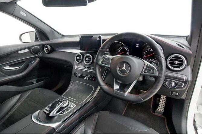 VIP Cape Town Private Guided Tour in Premium Luxury Vehicle - An In-Depth Look at the Private Cape Town Experience