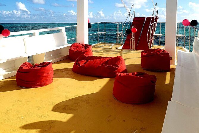 VIP Catamaran with Snorkeling - Key Points