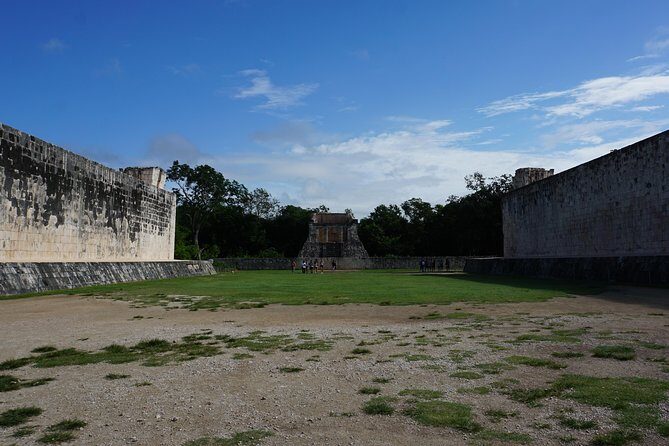 VIP Chichen Itza Private Tour - Luxury Car - FAQ