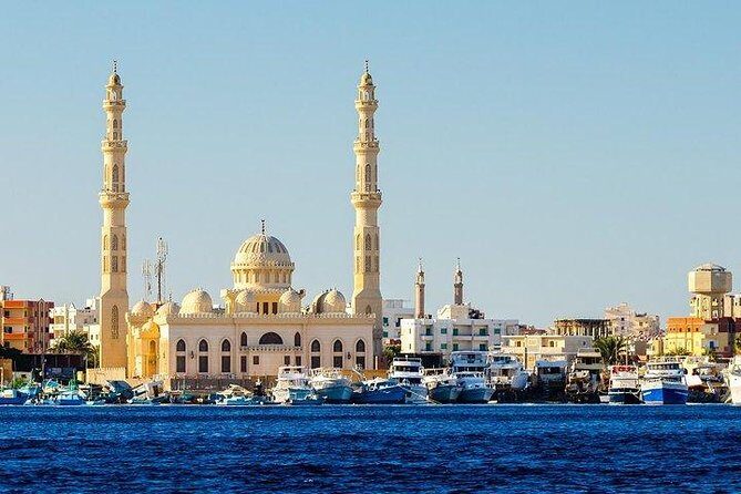 VIP City Tour With Sea Food Lunch Big Mosque & shopping -Hurghada - Authentic Insights from Past Travelers