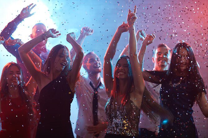 VIP Club Crawl Fremont Street, Las Vegas: Entry & Drink Specials - The Itinerary in Detail