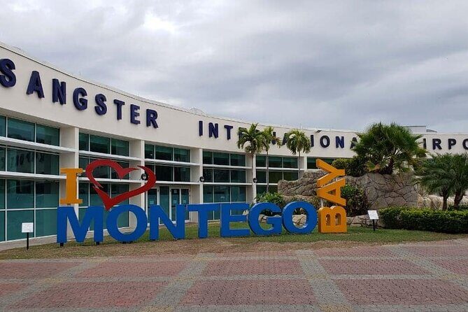 VIP Luxury Montego Bay Airport Transfer to Montego Bay/ Falmouth - An Overview of the Experience