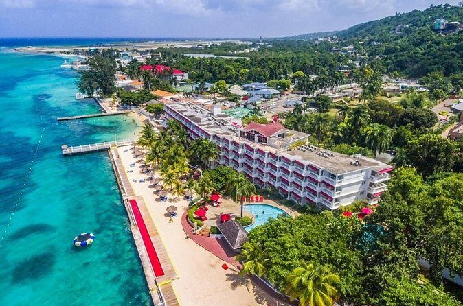 VIP Luxury Montego Bay Airport Transfer to Montego Bay/ Falmouth - Value and Pricing
