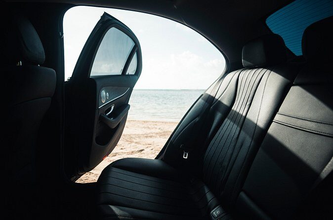 VIP Luxury Sedan Airport Transfer - Who Is This Transfer Best For?