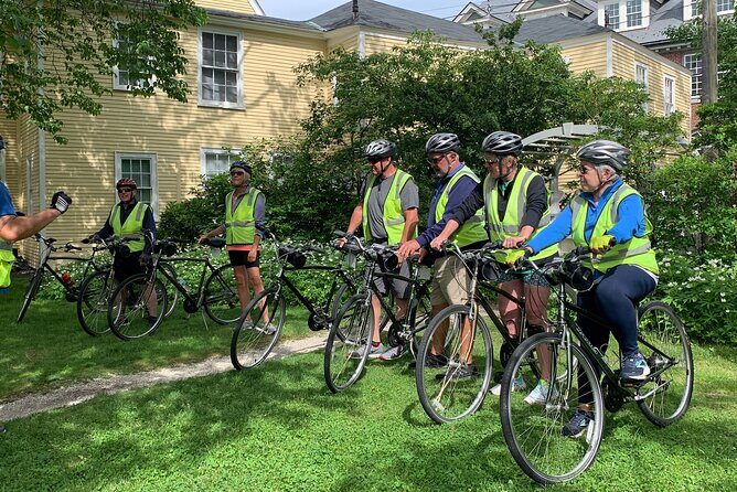 VIP Private & Custom Group Bike Tour | 2-2.5 hrs. - The Experience from a Traveler’s Perspective