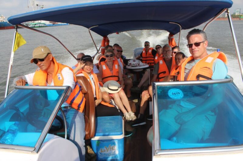 VIP Tour Enjoy Romantic Sunset by Speed Boat Free Cocktail - Key Points