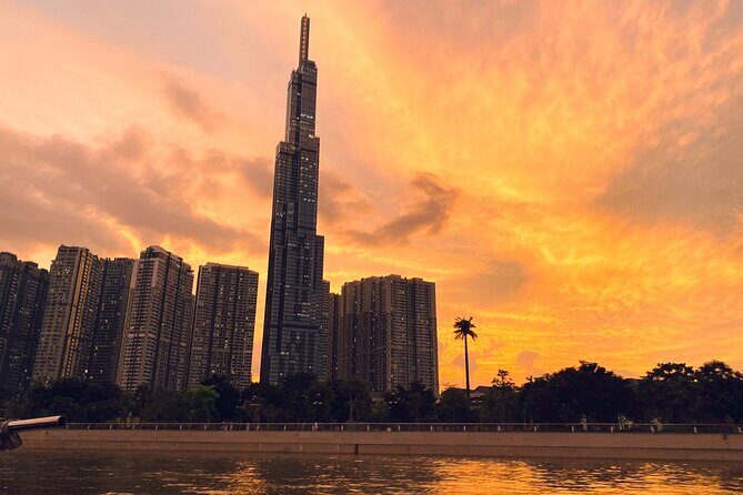 VIP Tour on Romantic Sunset Cocktail by Speed Boat - Value for Money