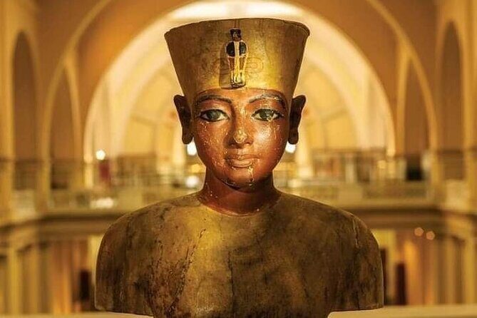 Vip Tour to Giza pyramids, Sphinx , Egyptian museum , Bazaar - Deep Dive into the Experience
