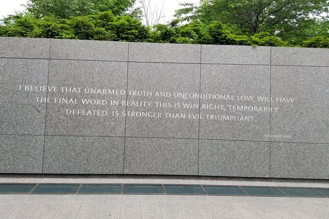 Virtual Tour of Martin Luther King Memorial - The Experience: Balance and Value