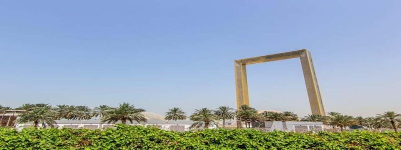 Visions of Dubai City Tour with Speedboat and Dubai Frame - Who Would Love This Tour?