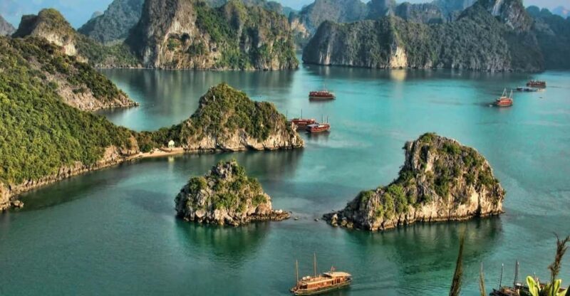 Visit Ha Long - "a wonder of the world" from Ha Noi or back - Why Choose This Tour?