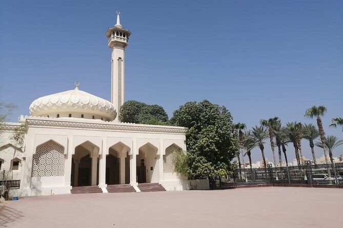 Visit Old Dubai History, Culture, Neighborhood Walking Tour - Introduction: What to Expect from the Old Dubai Walking Tour