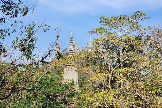 Visit Phnom Udong and Silk Island by Khmer Traditional Tuk-Tuk - The Tour’s Practical Details