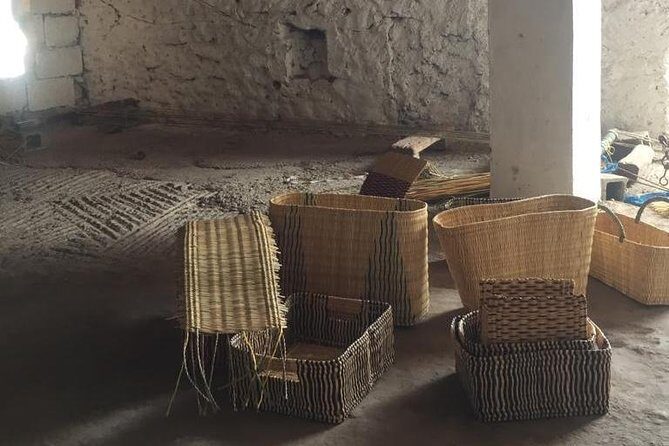 Visit the Oasis & Tea at the basket maker. - Authenticity and Review Insights
