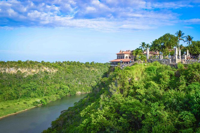 Visit To Altos de Chavón - Key Points