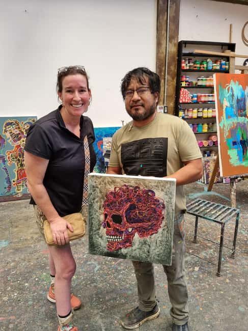Visit to workshops and studios of contemporary art - A Closer Look at the Tour Experience