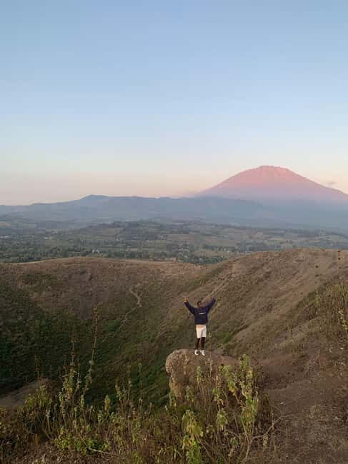 Volcanic Crater Hike at Kilimamoto with Kingstone Asilia - An Overview of the Experience