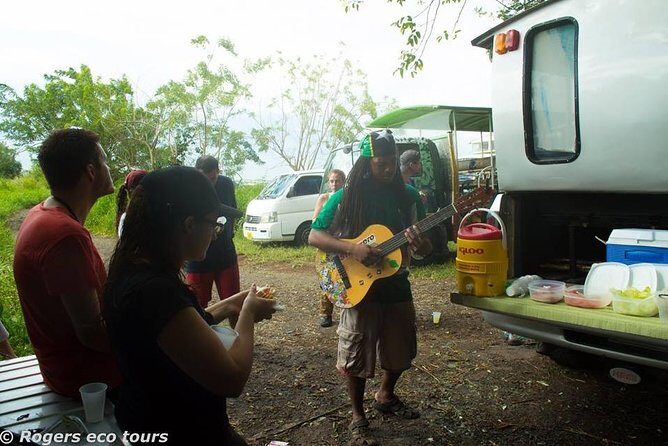 Volcano Caldera (Mt. Liamuiga) Trek / Hike - A Deep Dive into the Volcano Caldera Hike