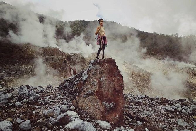 volcano hike and jungle trekking adventure - Who Should Consider This Tour?