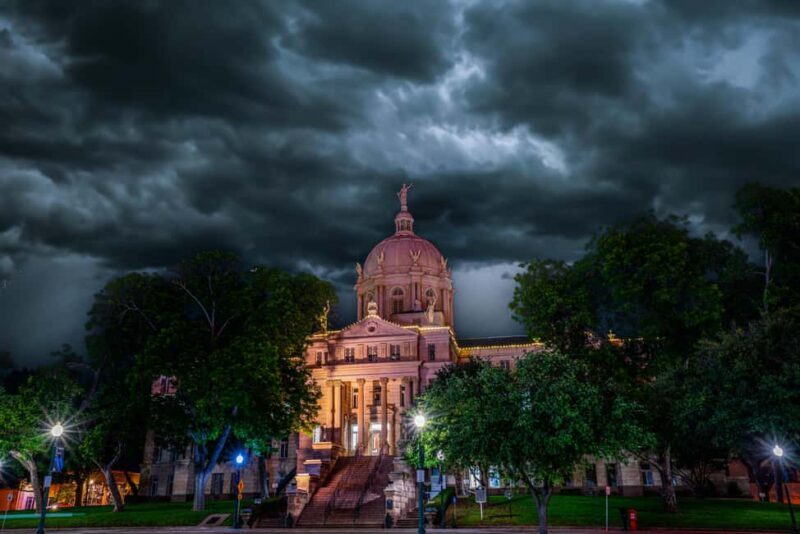 Waco Ghost Tour: Wild Whispers of the Wicked - An Introduction to Waco Ghosts