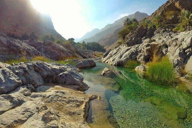 Wadi Al Arbeieen Sinkhole & Fins Beach Swim & Hike - The Itinerary: What to Expect