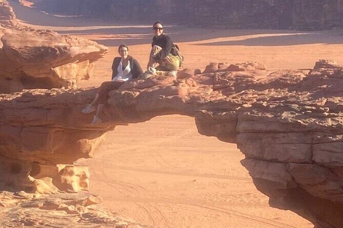 Wadi Rum 4-Hour Sunset Tour - Wadi Rum Desert Highlights - Red Sand Dune: Climb and Play